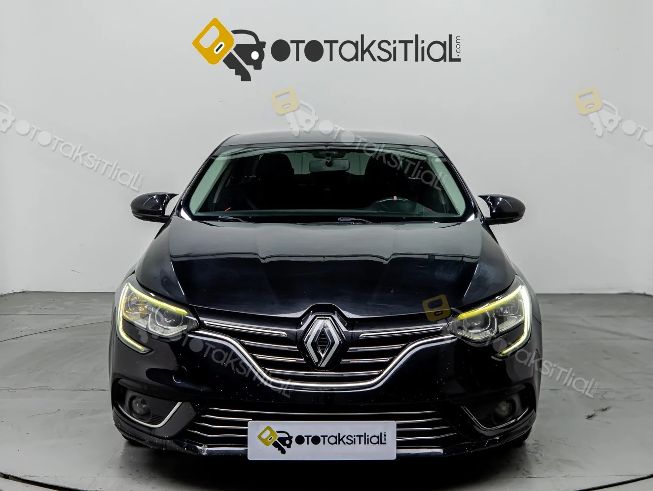 399.999₺ PEŞİNAT İLE 12-24-36 AY TAKSİT İMKANI 2017 MODEL MEGANE